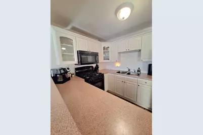 2211 S Stewart Avenue #4A, Lombard, IL 60148 - Photo 5