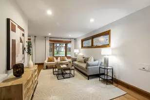 714 Jonquil Terrace, Deerfield, IL 60015 - Photo 5