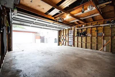 2242 N Narragansett Avenue, Chicago, IL 60639 - Photo 5
