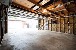 2242 N Narragansett Ave, Chicago, IL 60639 - Photo 5