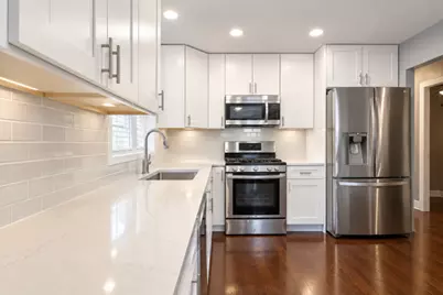 2242 N Narragansett Avenue, Chicago, IL 60639 - Photo 7