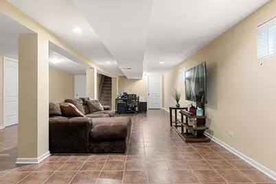 5705 W Maple Avenue, Berkeley, IL 60163 - Photo 15