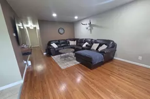 1445 Lantern Ln, Morris, IL 60450 - Photo 3