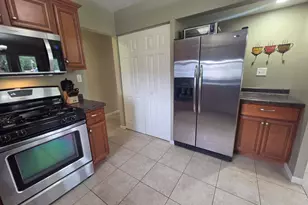1445 Lantern Ln, Morris, IL 60450 - Photo 9