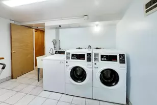 420 W Aldine Ave, Chicago, IL 60657 - Photo 25