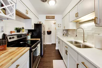 420 W Aldine Avenue #228, Chicago, IL 60657 - Photo 17