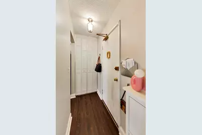 420 W Aldine Avenue #228, Chicago, IL 60657 - Photo 11