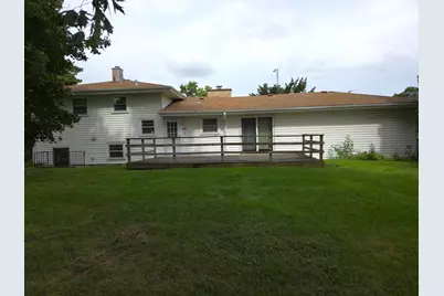 20W511 Army Trail Boulevard, Addison, IL 60101 - Photo 3