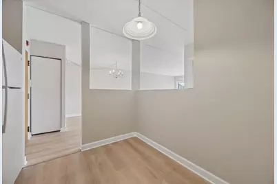 5125 Blodgett Avenue #507, Downers Grove, IL 60515 - Photo 5