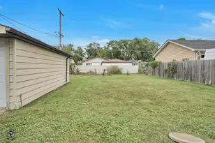 7418 W 115th St, Worth, IL 60482 - Photo 23