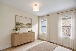 1328 W Nelson St, Chicago, IL 60657 - Photo 11