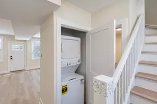 1328 W Nelson St, Chicago, IL 60657 - Photo 5