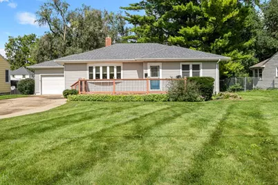 216 E Church Street, Kewanee, IL 61443 - Photo 1