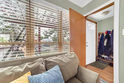 5134 W Ainslie Street, Chicago, IL 60630 - Photo 3