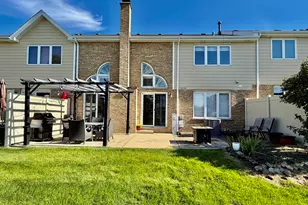 19339 Lisadell Dr, Tinley Park, IL 60487 - Photo 3