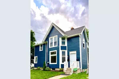 325 3rd Street #2, Libertyville, IL 60048 - Photo 1