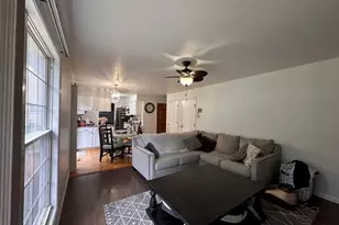 1381 Glacier Pkwy, Algonquin, IL 60102 - Photo 5