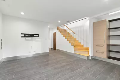 2334 W Medill Avenue, Chicago, IL 60647 - Photo 33