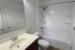 4917 Montauk Dr, Plainfield, IL 60586 - Photo 11