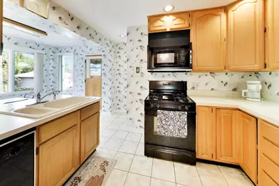5228 Davis Street, Skokie, IL 60077 - Photo 11