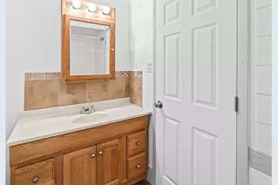 7915 Massasoit Avenue, Burbank, IL 60459 - Photo 11