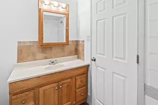 7915 Massasoit Ave, Burbank, IL 60459 - Photo 11