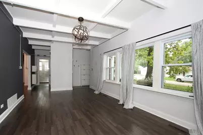 63 Fairway Road, Lake Zurich, IL 60047 - Photo 3