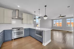3253 N Elston Ave, Chicago, IL 60618 - Photo 5