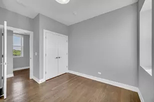 3253 N Elston Ave, Chicago, IL 60618 - Photo 9