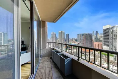 200 N Jefferson Street #2407, Chicago, IL 60661 - Photo 9