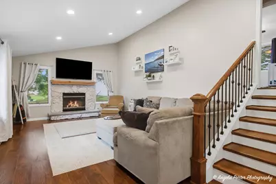 8707 Deer Trail Road, Spring Grove, IL 60081 - Photo 5