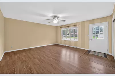 311 George Street, Sycamore, IL 60178 - Photo 3
