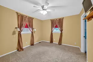 311 George St, Sycamore, IL 60178 - Photo 13