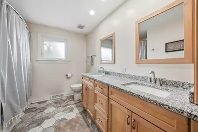 10548 S Tod Drive, Palos Hills, IL 60465 - Photo 15
