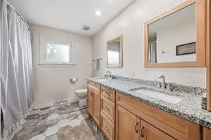 10548 S Tod Dr, Palos Hills, IL 60465 - Photo 15