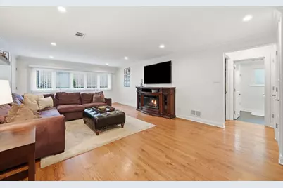 10548 S Tod Drive, Palos Hills, IL 60465 - Photo 19