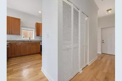 6015 N Mozart Street #304, Chicago, IL 60659 - Photo 9