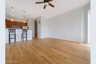 6015 N Mozart Street #304, Chicago, IL 60659 - Photo 11