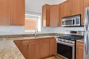6015 N Mozart St, Chicago, IL 60659 - Photo 7