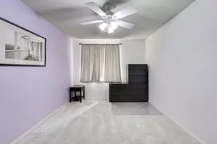 29 N Macgillis Dr, Round Lake, IL 60073 - Photo 7
