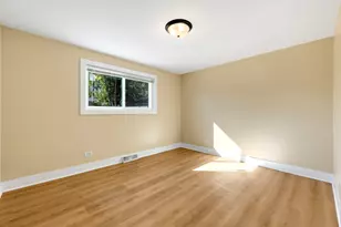 9426 S Peoria St, Chicago, IL 60620 - Photo 21