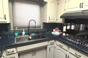 6047 S Normandy Ave, Chicago, IL 60638 - Photo 5