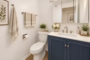 1230 N State Pkwy, Chicago, IL 60610 - Photo 15
