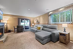 9121 Forest Dr, Hickory Hills, IL 60457 - Photo 13