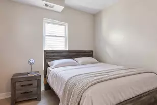 7044 S Morgan St, Chicago, IL 60621 - Photo 7