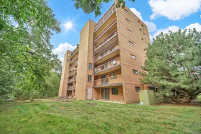 6040 Lake Bluff Drive #202, Tinley Park, IL 60477 - Photo 3