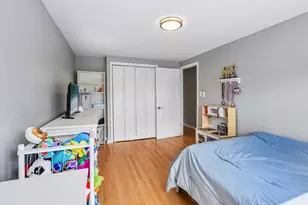 5705 W Newport Ave, Chicago, IL 60634 - Photo 21