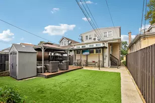 5705 W Newport Ave, Chicago, IL 60634 - Photo 35