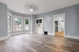 304 W Jackson St, Belvidere, IL 61008 - Photo 3