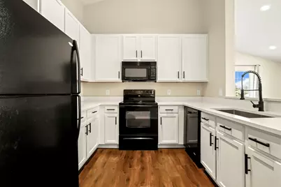 138 Bertram Drive #P, Yorkville, IL 60560 - Photo 9